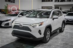 تۆیۆتا ڕاڤ 4